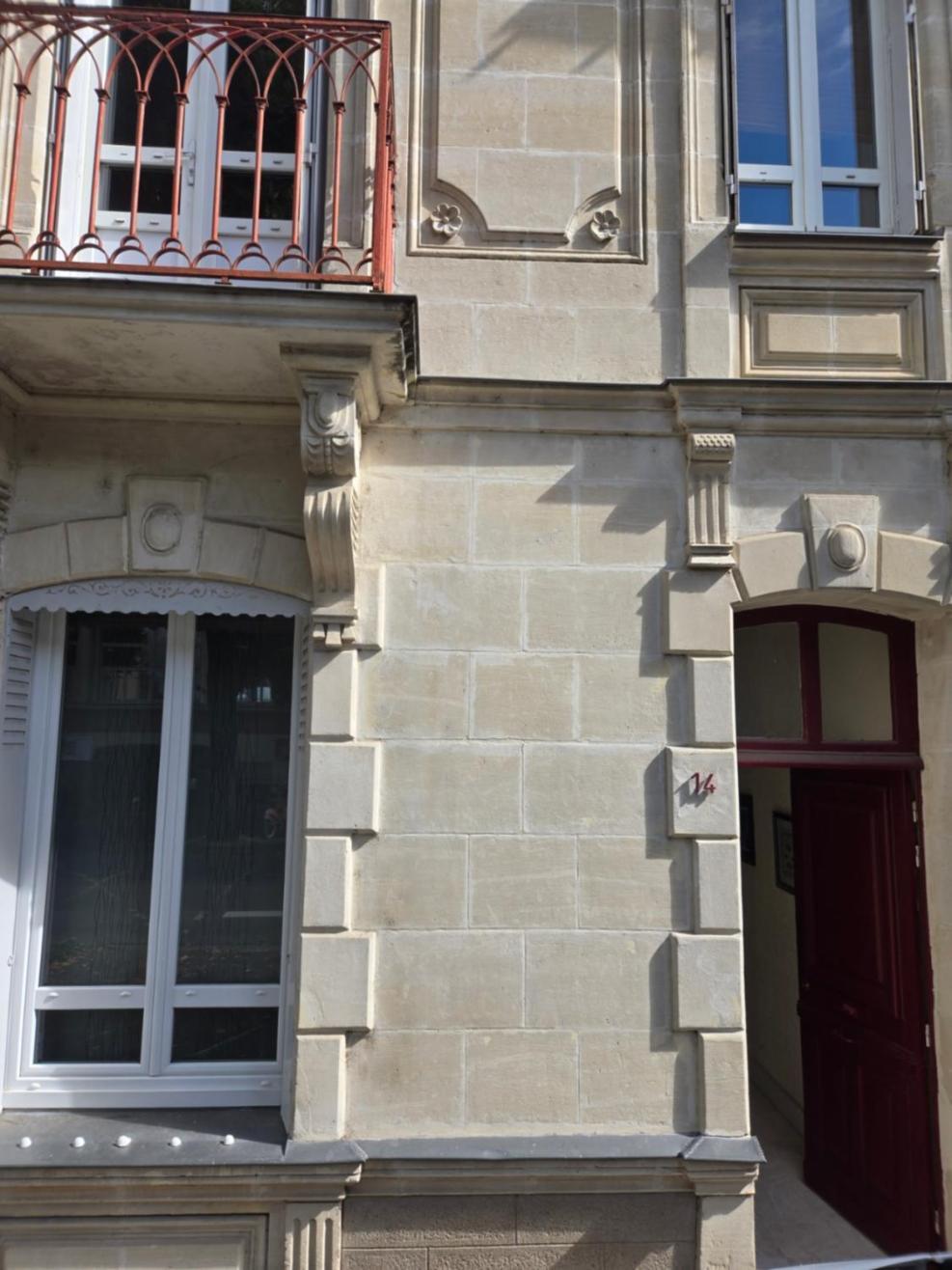 Le Balcon D'Anatole 3Etoiles Lägenhet Le Mans Exteriör bild